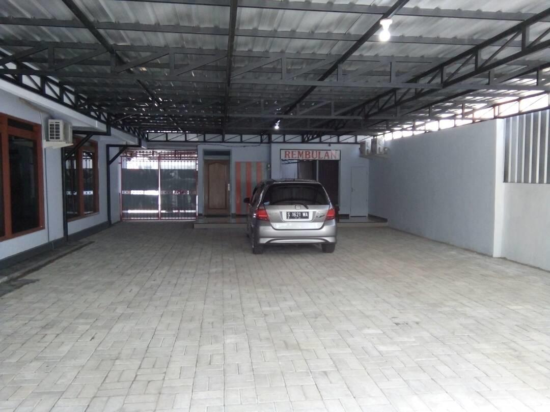 Rembulan Guest House Jombang Eksteriør billede
